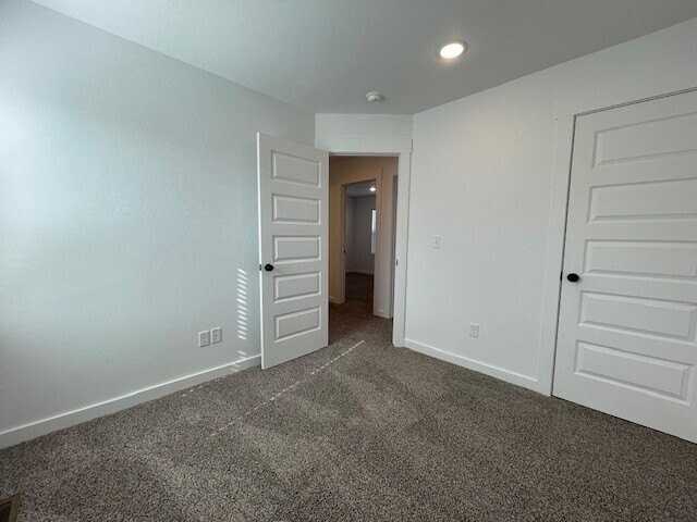 861 Massachusetts Ave - Photo 6 of 26