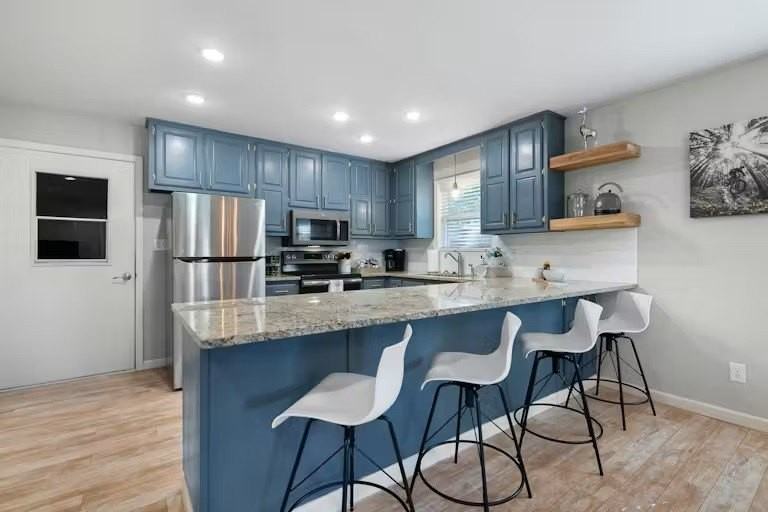 15 Churchill Dr - Photo 2 of 24