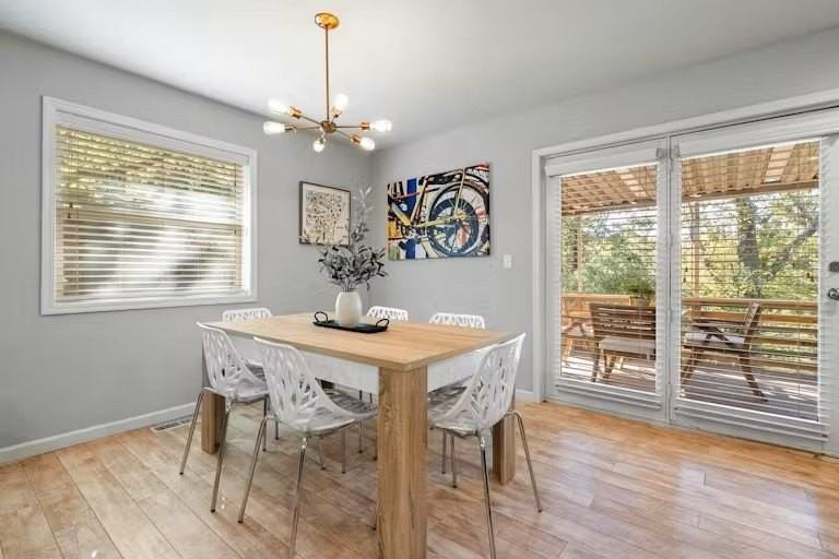 15 Churchill Dr - Photo 7 of 24