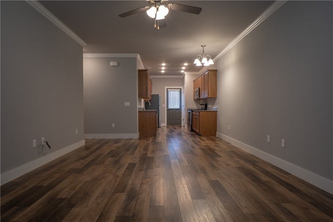 1723 Booker Cir - Photo 3 of 20