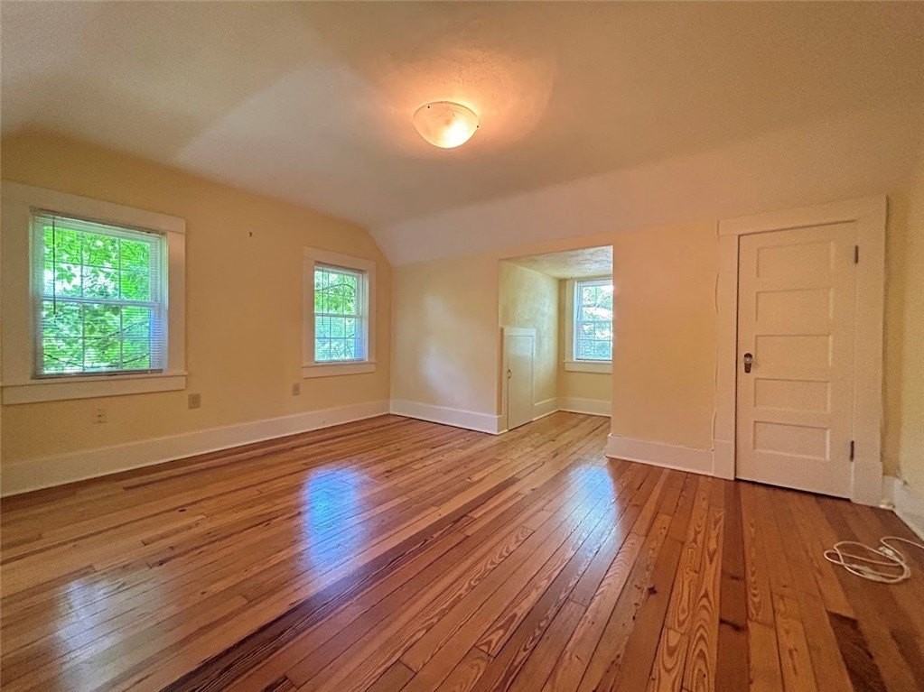 1055 N Pollard Ave - Photo 7 of 17