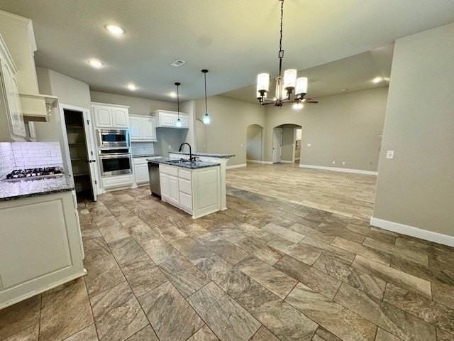 386 E Hayes St - Photo 7 of 19