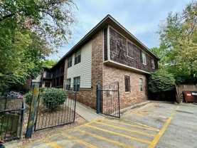 1355 N Oakland Ave #1 - Photo 1 of 1