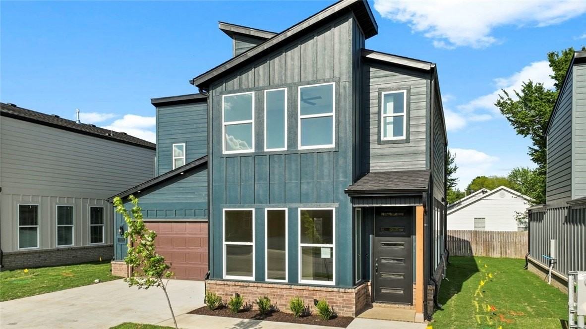 1303 Sw Journey Ln - Photo 2 of 28