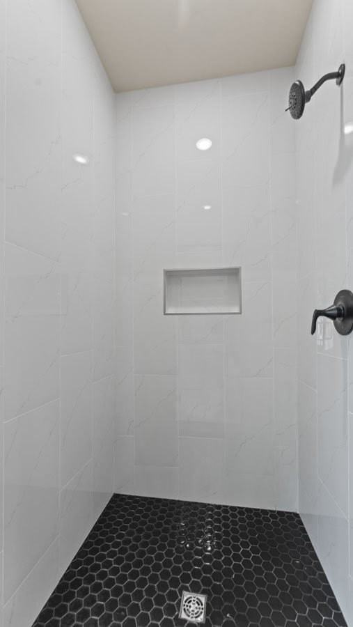 1303 Sw Journey Ln - Photo 6 of 28