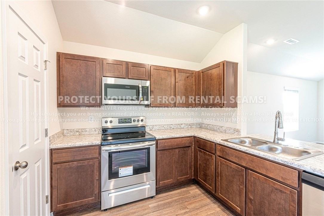 968 S Brambling Ln - Photo 7 of 16