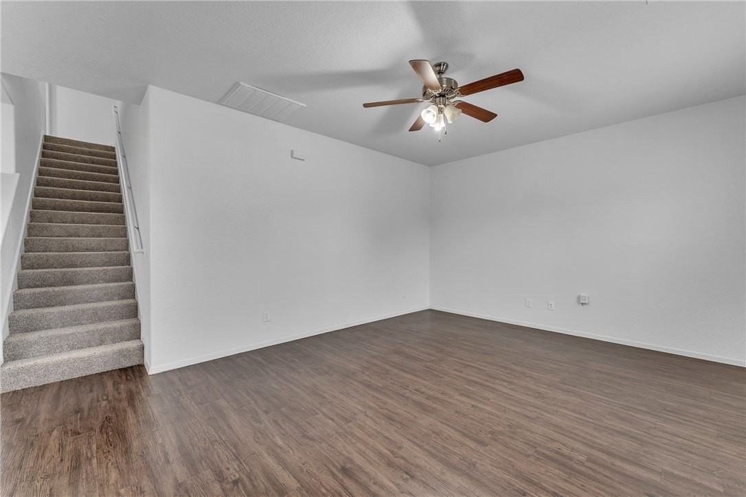 4404 Sw Gallatine Ave - Photo 5 of 25