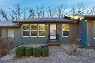 10 Dogwood Dr - Photo 1 of 1