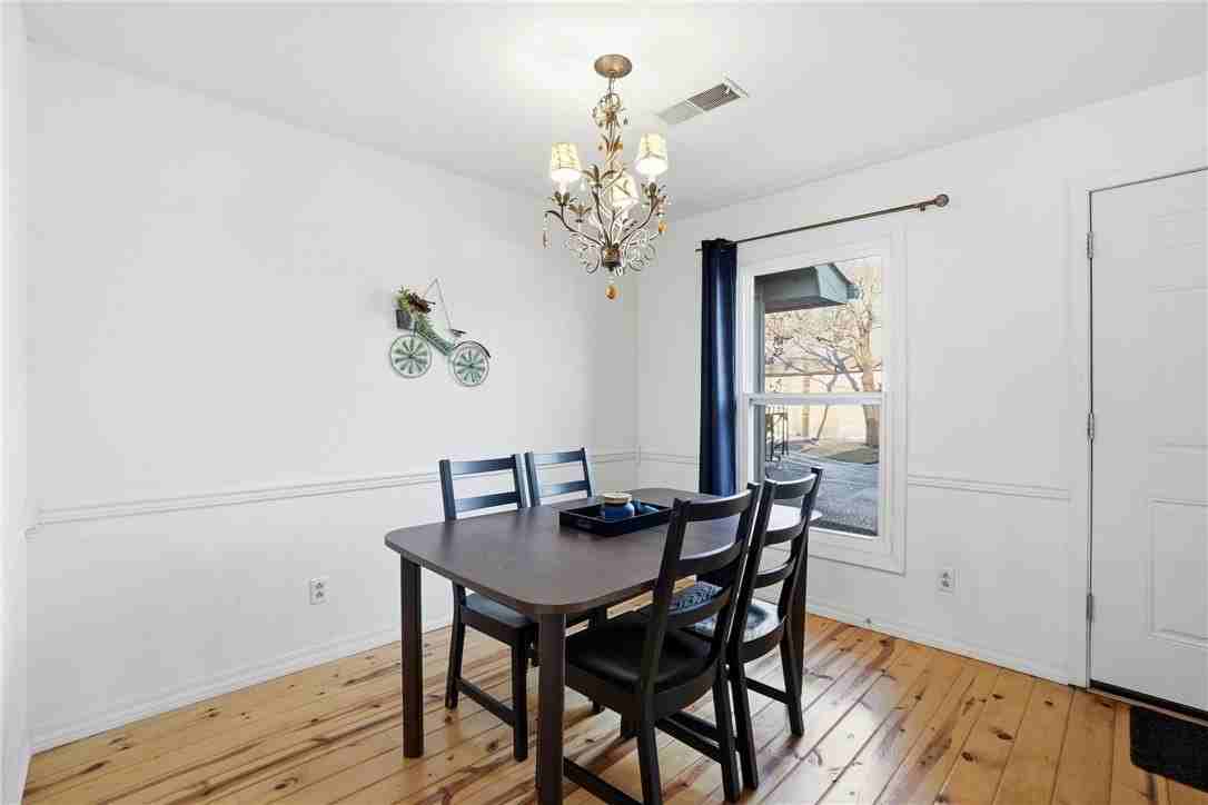 10 Dogwood Dr - Photo 7 of 26