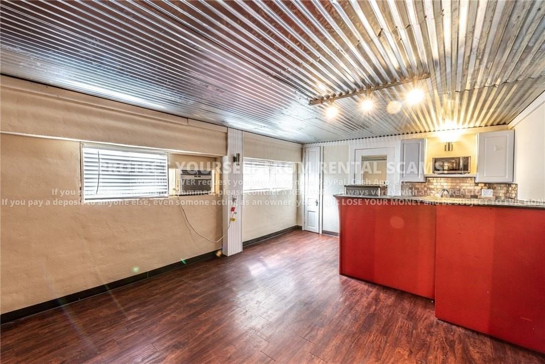 S Erika Ave #A - Photo 5 of 7