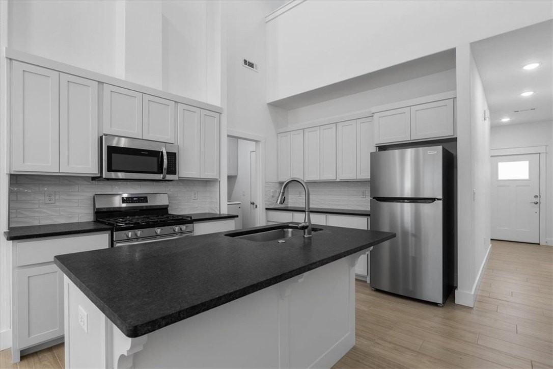 717 Sun Meadows Loop #717 - Photo 6 of 20