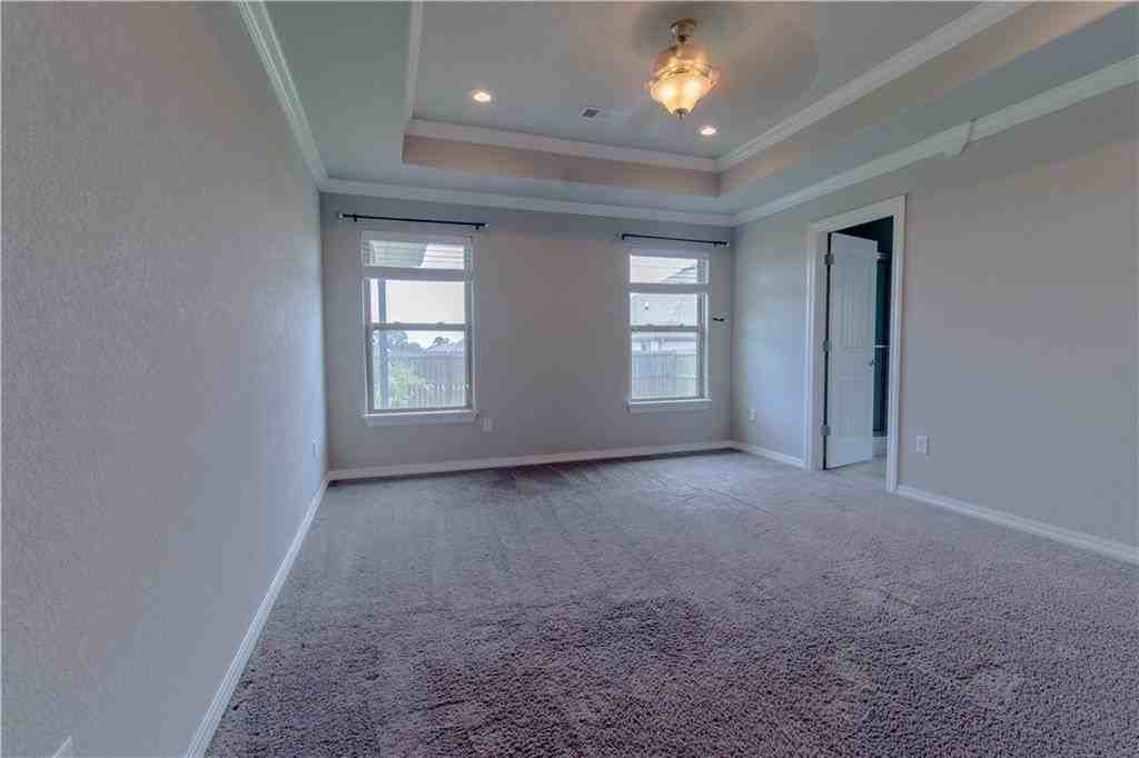 1220 Gardenia St - Photo 7 of 15