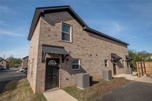 featured image of 1366 N Porter Rd #2