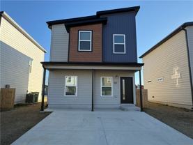 831 States Ave - Photo 1 of 1