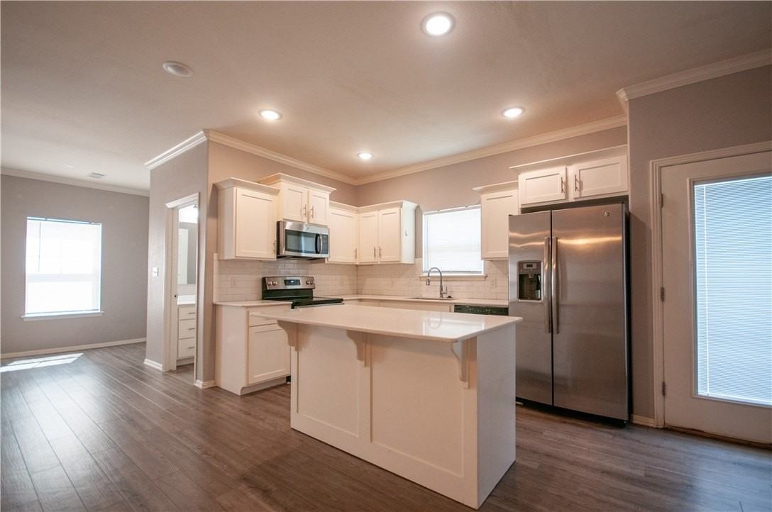 4073 W Santa Maria Ln - Photo 4 of 14