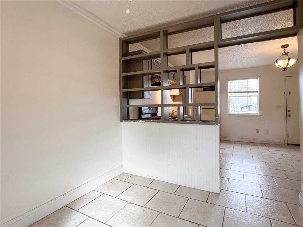 413 Ewalt Ave #D3 - Photo 6 of 17