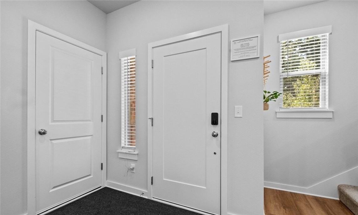 43 Saint Austell Dr - Photo 2 of 15