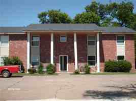 featured image of 605 N Betty Jo Dr #2