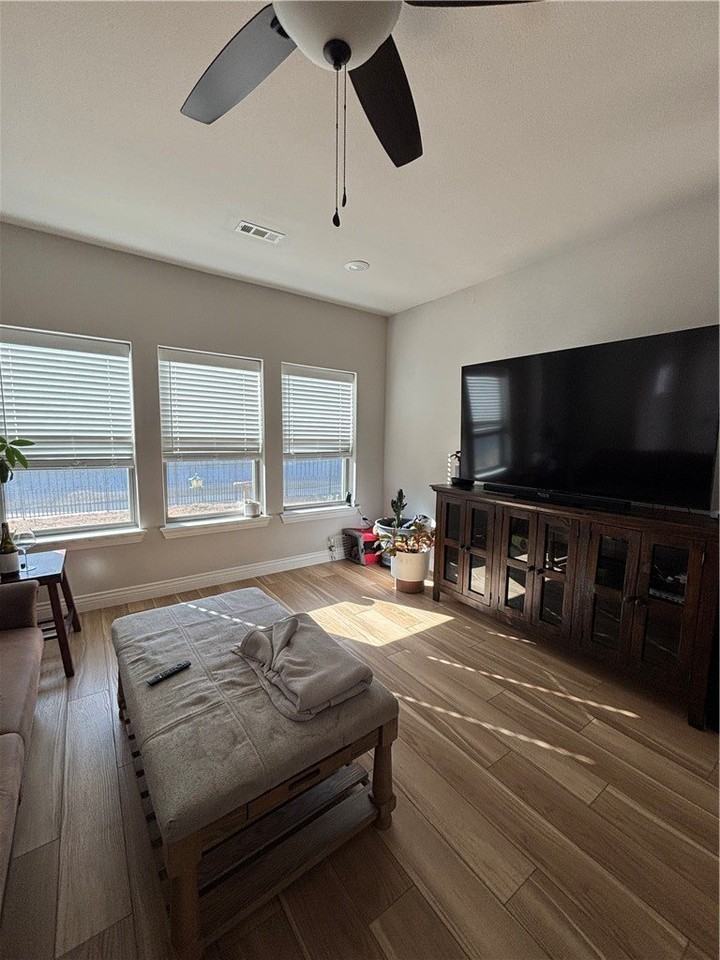 2252 W Million Ln - Photo 5 of 28