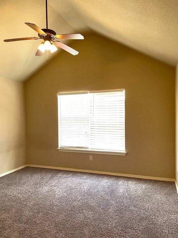 1536 N London Ave - Photo 4 of 9