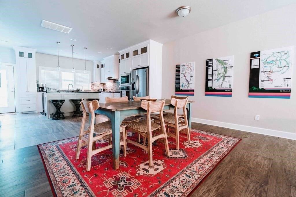 406 Nw Retreat Ln - Photo 4 of 22