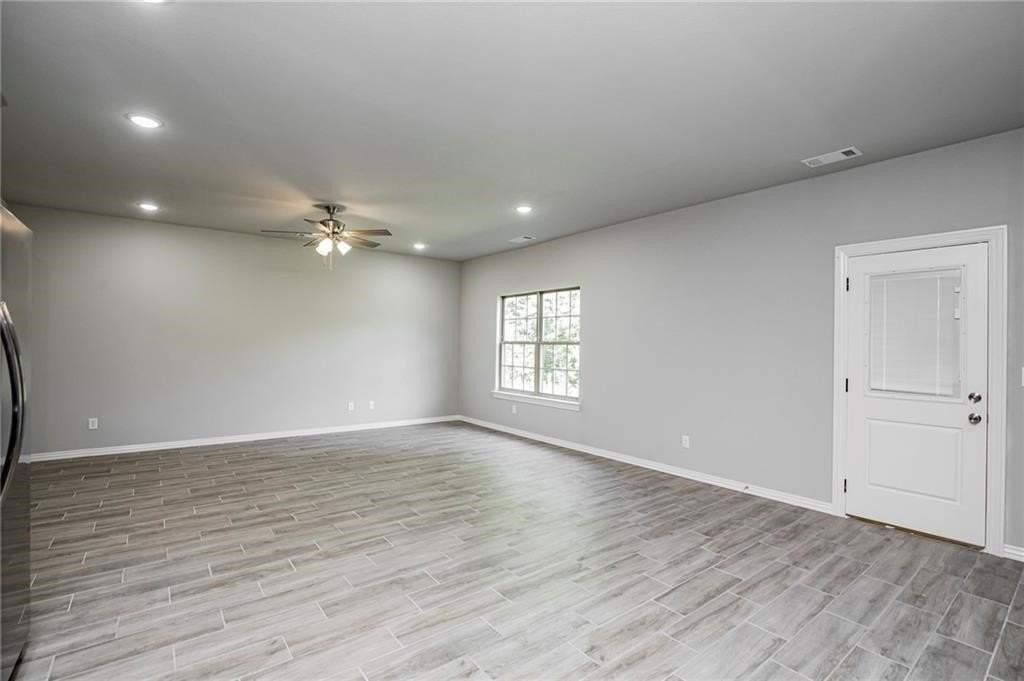 1903 Azlin Pl #B - Photo 6 of 10