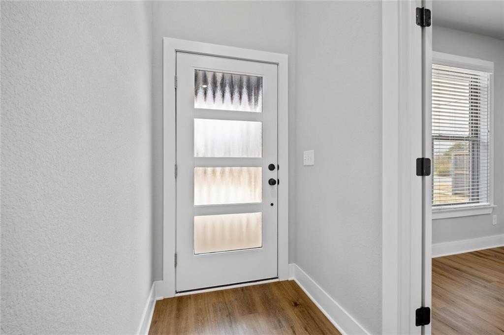 3306 Sw Rosemont Ave - Photo 5 of 31