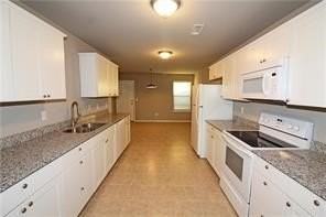 5003 Sw Fieldstone Blvd #2 - Photo 6 of 14