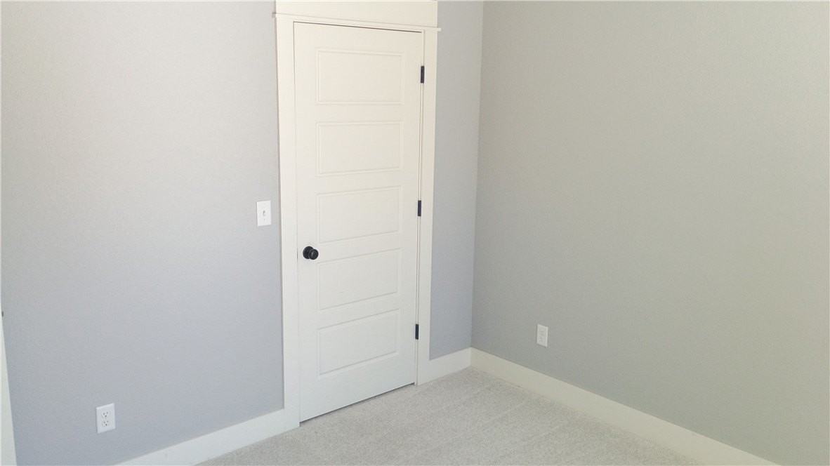 1610 Sweetbriar Way - Photo 4 of 44