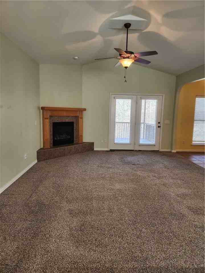 4 Upwell Ln - Photo 7 of 29