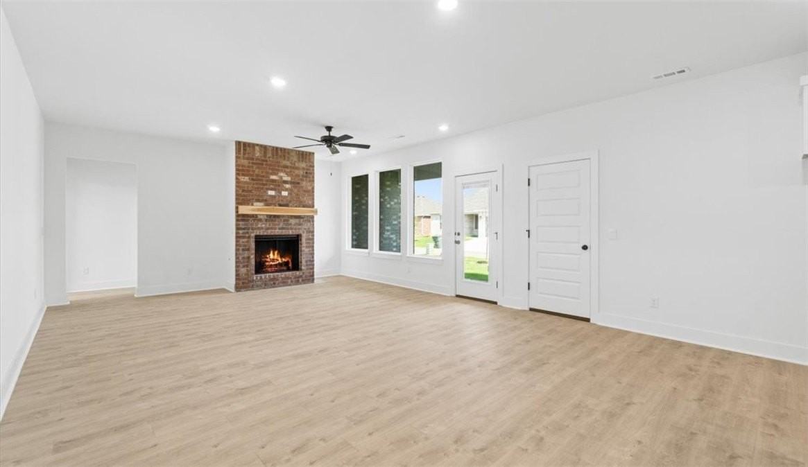 4856 W Aurora St - Photo 5 of 21