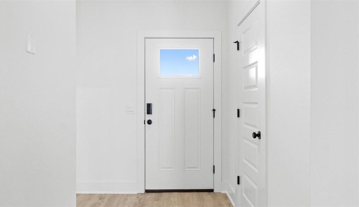 4856 W Aurora St - Photo 6 of 21