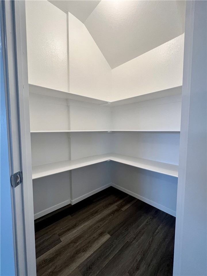 3231 Red Tail Way - Photo 7 of 16