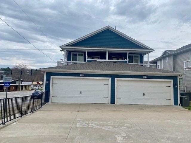 1089 N Leverett Ave - Photo 2 of 24