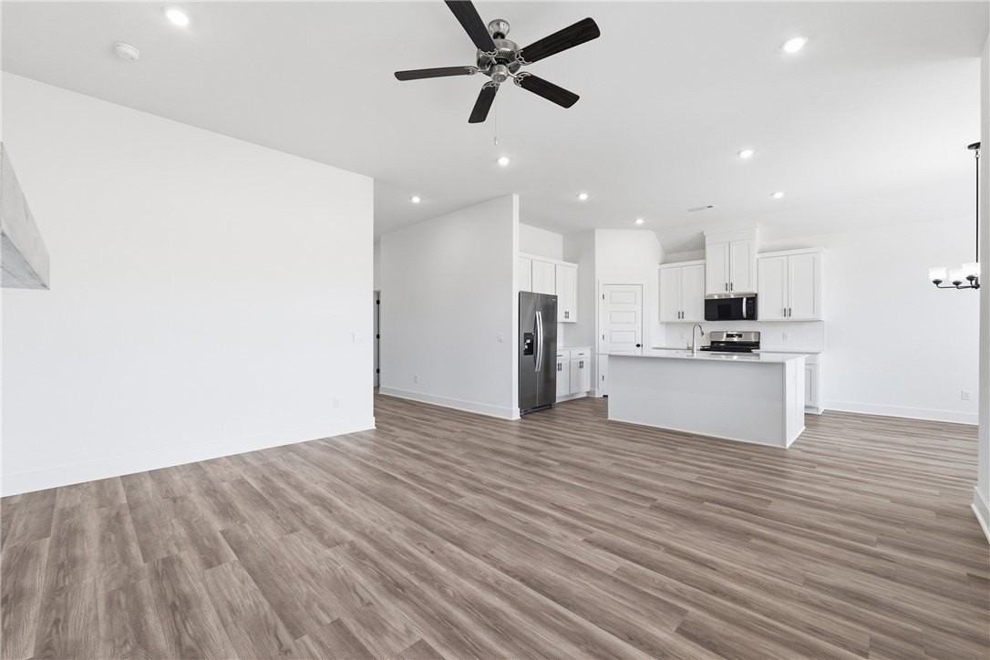 446 W Taverner Xing - Photo 6 of 27