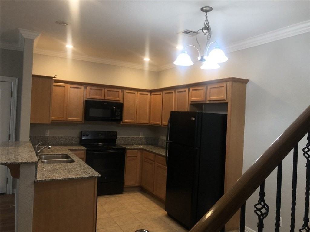 1973 E Peppervine Dr - Photo 4 of 7