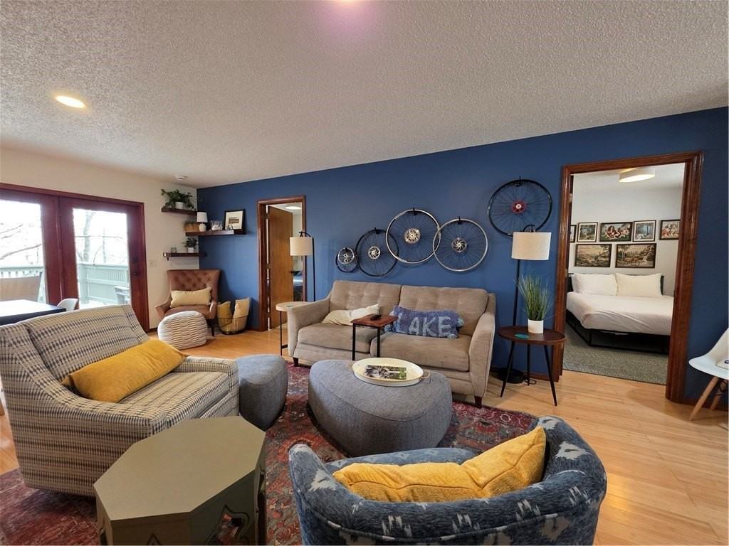 11 Folkingham Ln - Photo 6 of 36