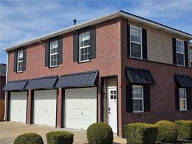 610 Se Moberly Ln Apt 3 #3 - Photo 1 of 1