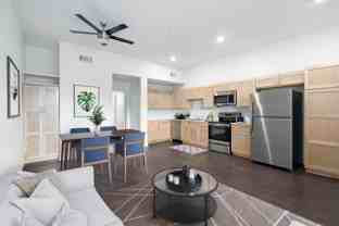 726 E Emma Ave #306 - Photo 1 of 1