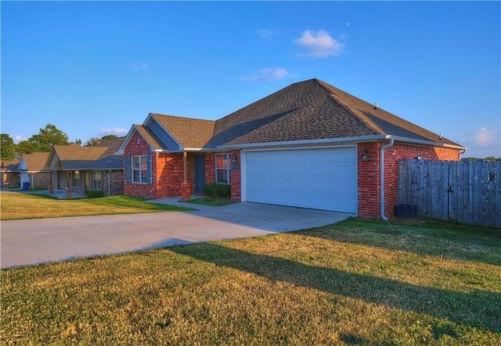 2113 Ridge St - Photo 2 of 27