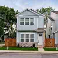 featured image of 502 W Persimmon St