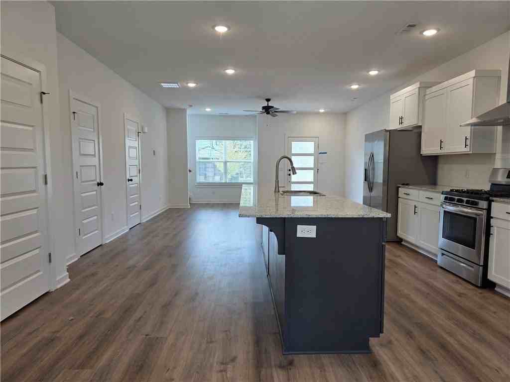 1002 N Crater Ave #1 - Photo 6 of 19