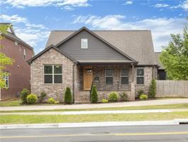 featured image of 2630 E Bayside Xing