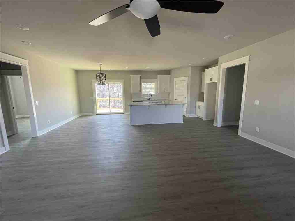 1 Didcot Ln - Photo 3 of 13