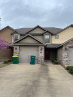 featured image of 186 Old Farmington Rd