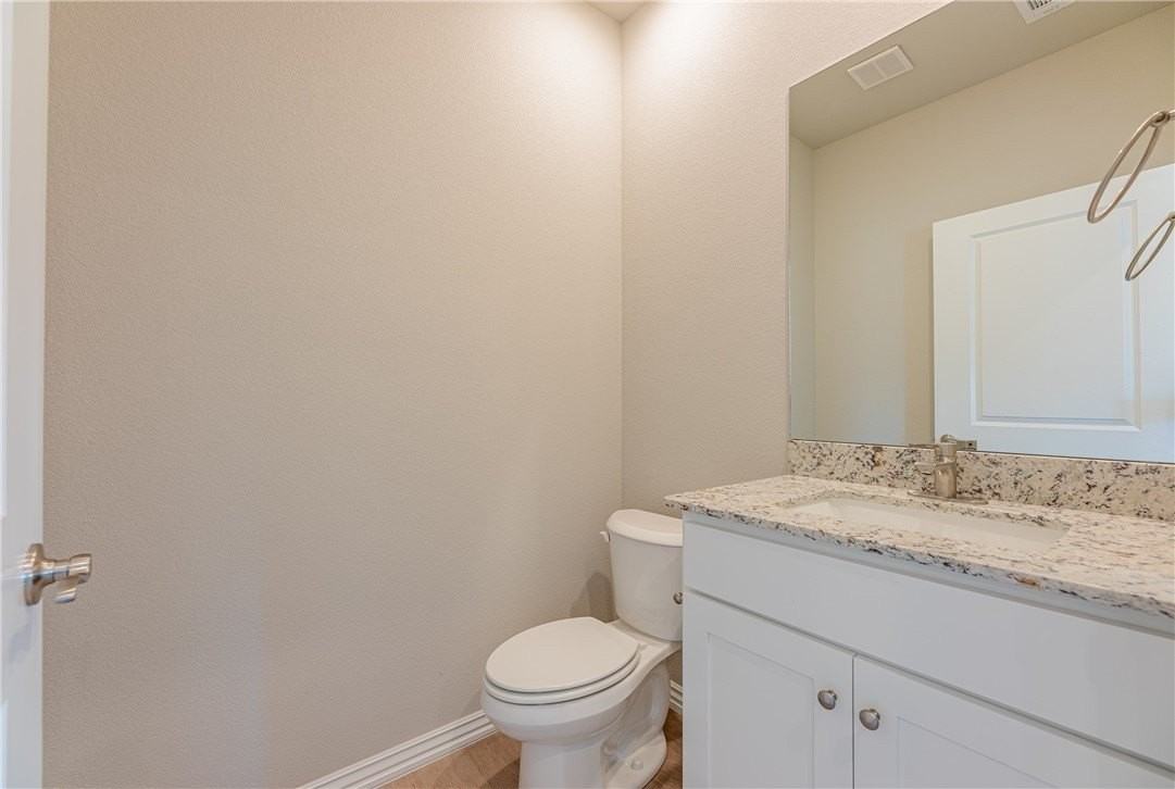 1500 Sw Casuarina Dr #2 - Photo 5 of 28