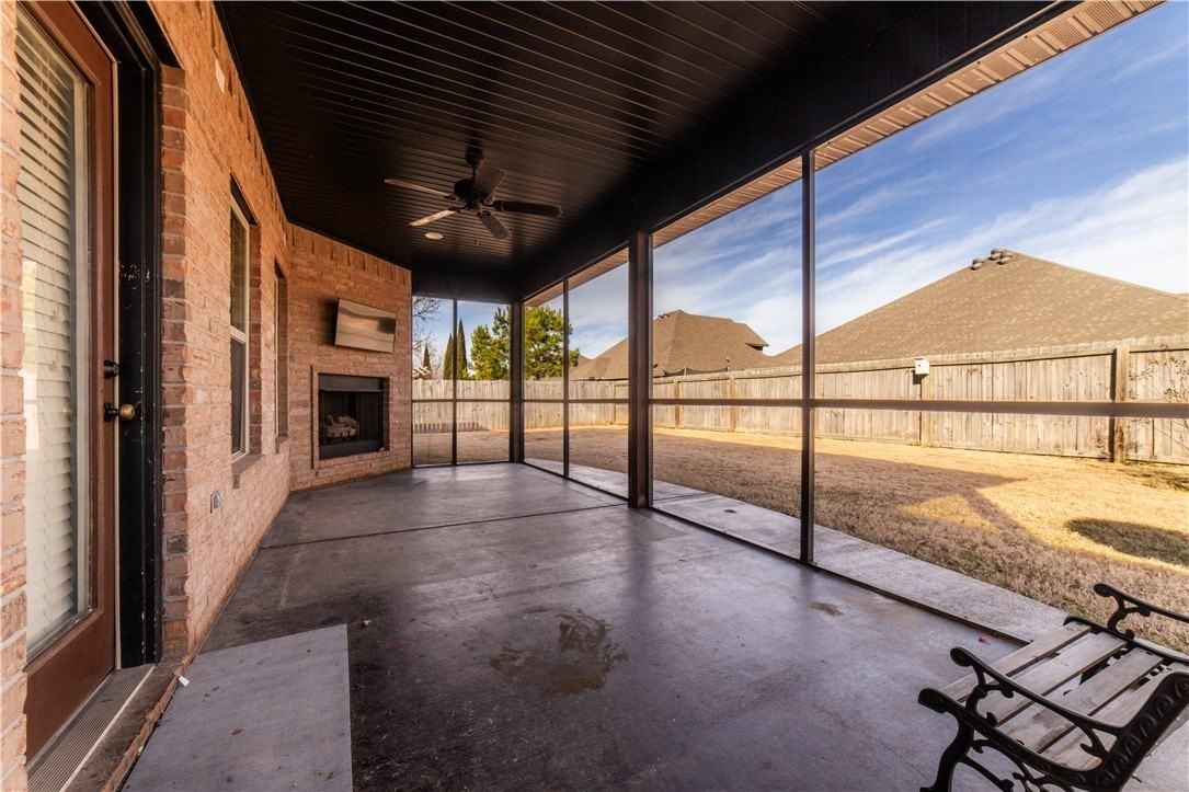 6101 W Woodbine Dr - Photo 4 of 24