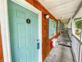 944 N Storer Ave #6 - Photo 1 of 1