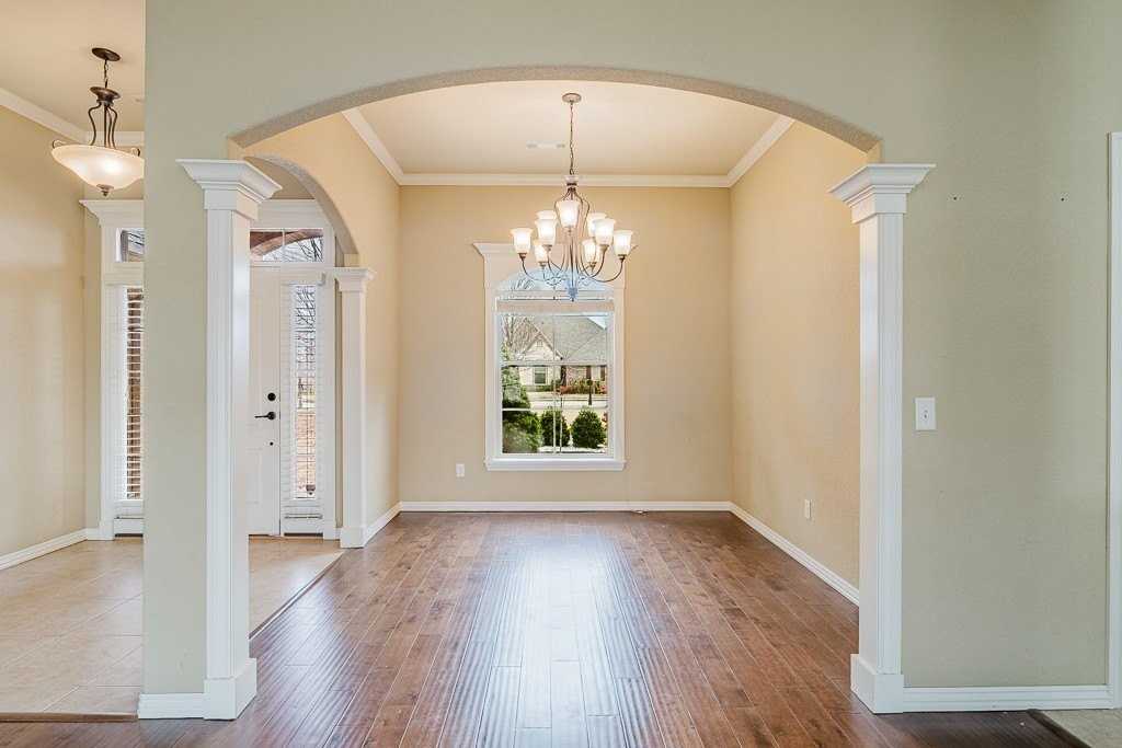 602 Sw Barn Valley Rd - Photo 4 of 34