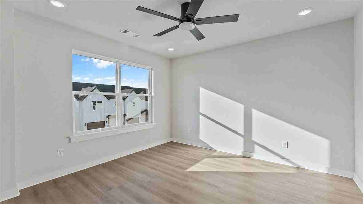 1705 Cuppett Cir - Photo 6 of 13